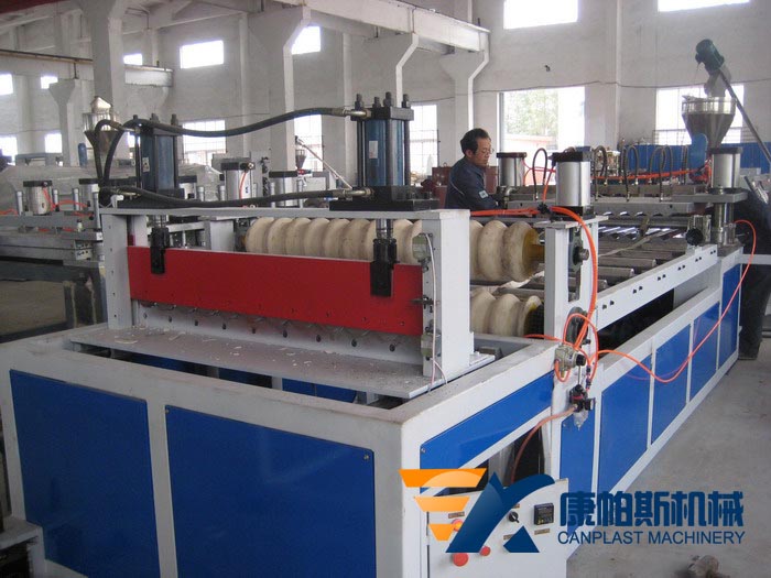 PP,PVC sheet production line